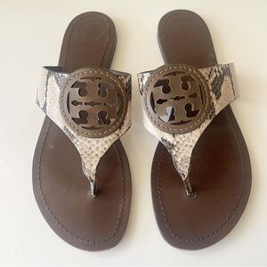 TORY BURCH monogram leather flip flop size 11